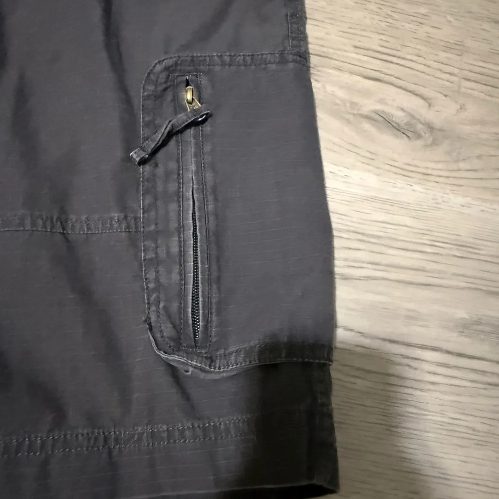 The North Face Mens Shorts 36 Gray Cargo Hiking Ripstop Lightweight